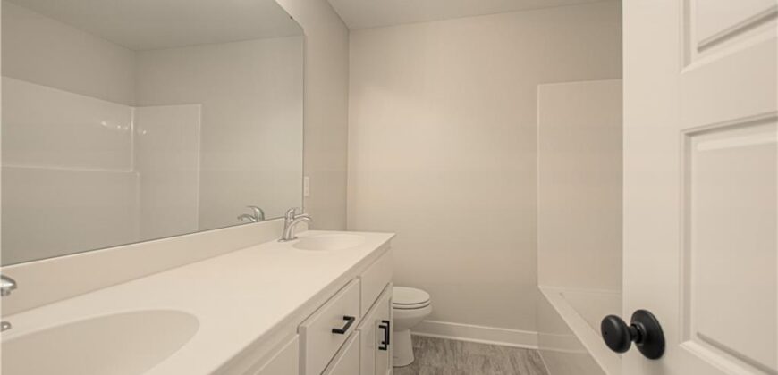 6004 NE 118th Street, Kansas City, MO 64156