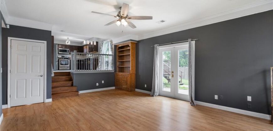 7305 Erika Court, Pleasant Valley, MO 64068