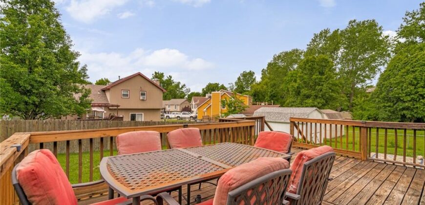 7305 Erika Court, Pleasant Valley, MO 64068