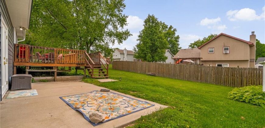 7305 Erika Court, Pleasant Valley, MO 64068