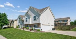 814 W 7th Avenue, Kearney, MO 64060