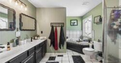 814 W 7th Avenue, Kearney, MO 64060