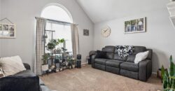 814 W 7th Avenue, Kearney, MO 64060