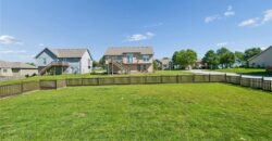 814 W 7th Avenue, Kearney, MO 64060