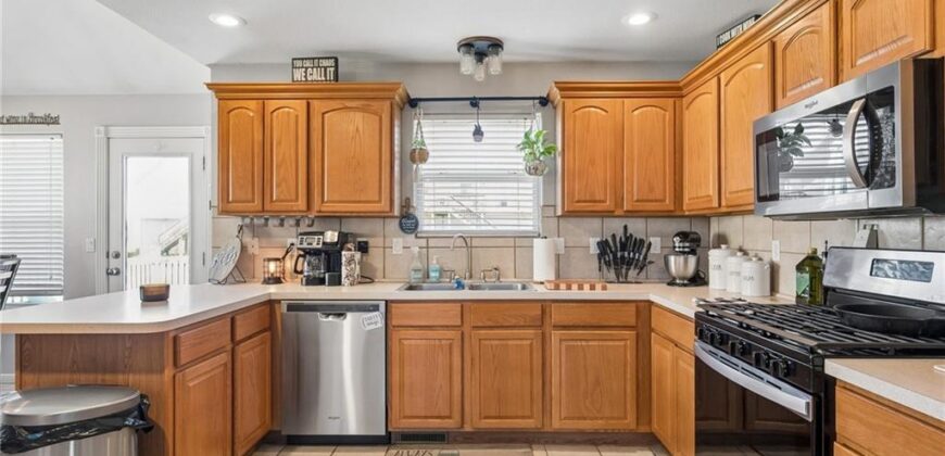 814 W 7th Avenue, Kearney, MO 64060