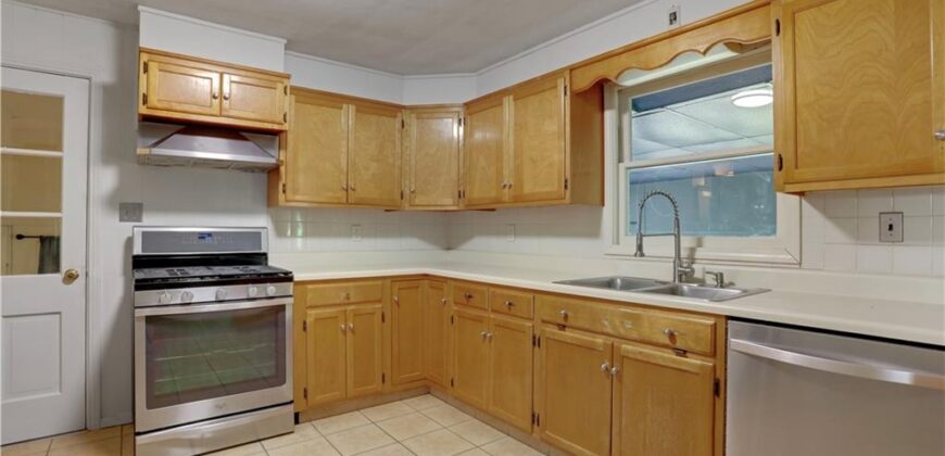 2315 NE 37th Terrace, Kansas City, MO 64116