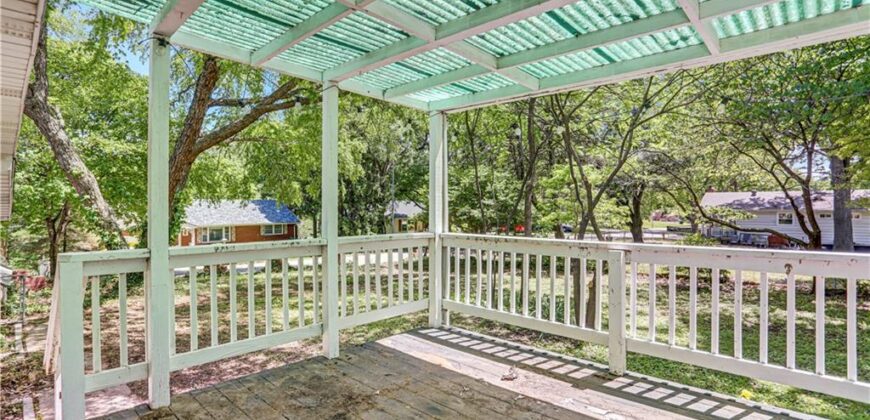 2315 NE 37th Terrace, Kansas City, MO 64116
