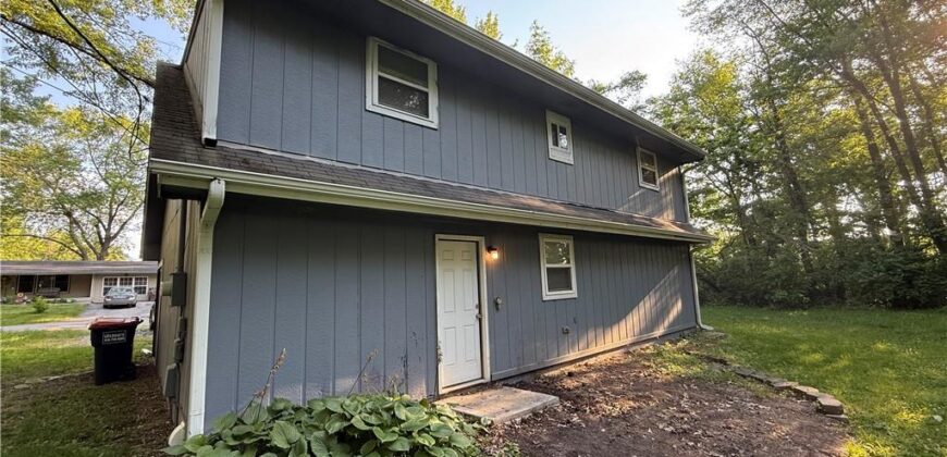206 W Lawrence Street, Kearney, MO 64060