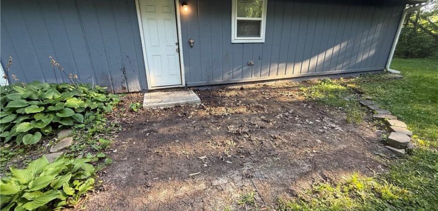206 W Lawrence Street, Kearney, MO 64060