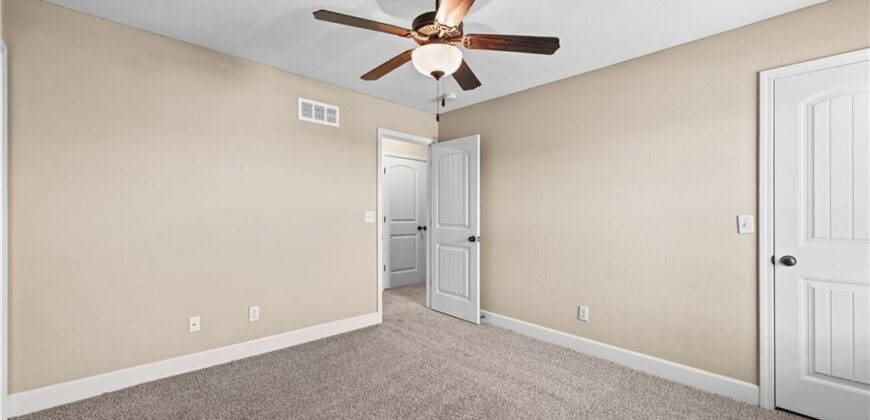 3850 NW 94th Street, Kansas City, MO 64154