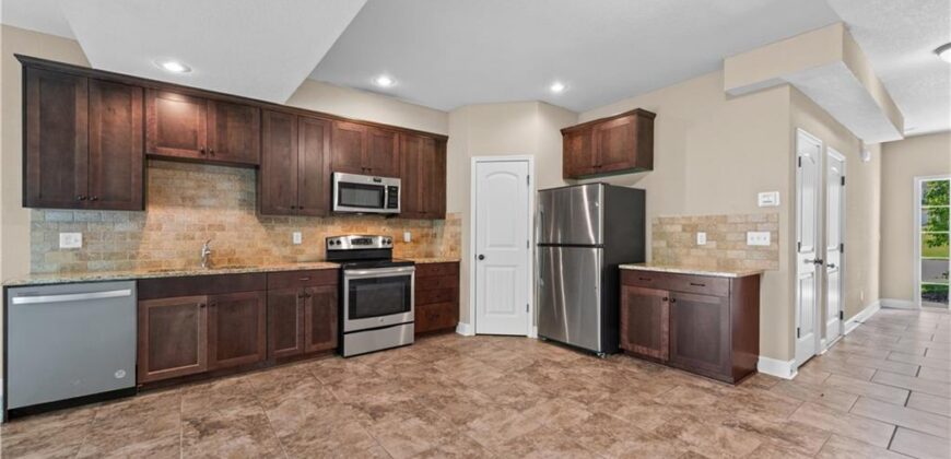 3850 NW 94th Street, Kansas City, MO 64154