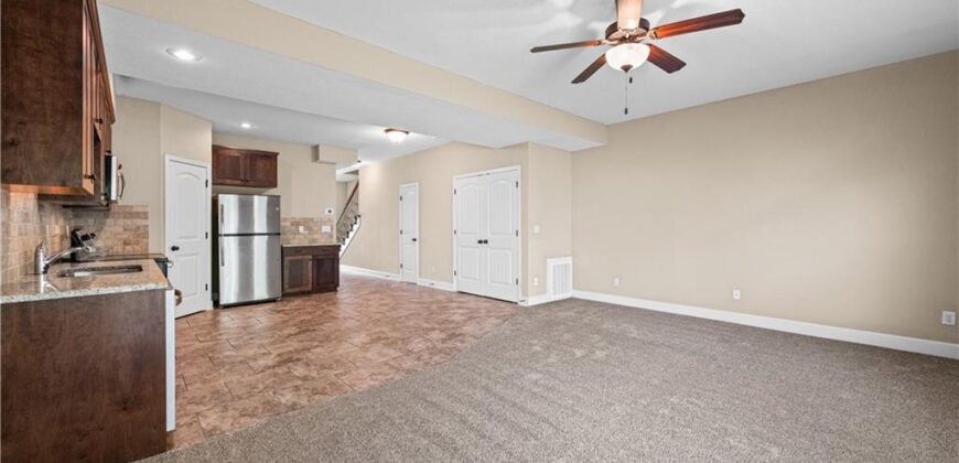 3850 NW 94th Street, Kansas City, MO 64154