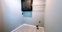 1702 NE 101st Court, Kansas City, MO 64155