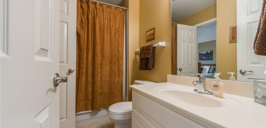 9623 N Crescent Court, Kansas City, MO 64157