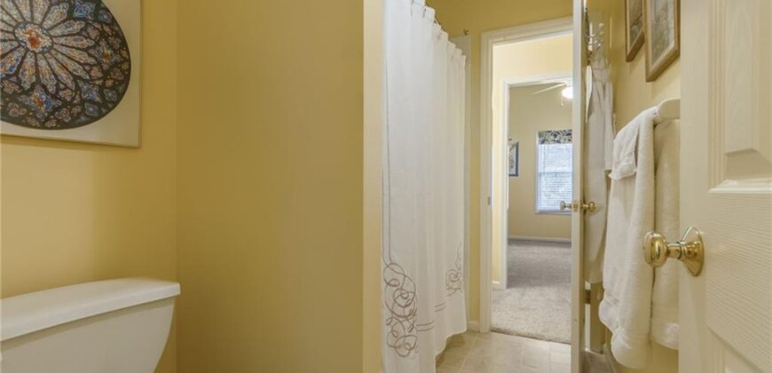 9623 N Crescent Court, Kansas City, MO 64157
