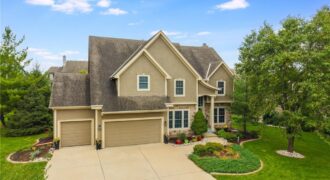 9623 N Crescent Court, Kansas City, MO 64157