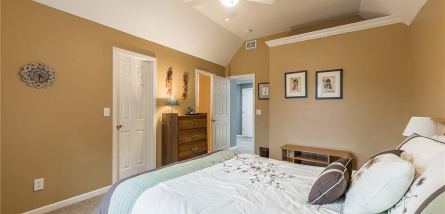 9623 N Crescent Court, Kansas City, MO 64157