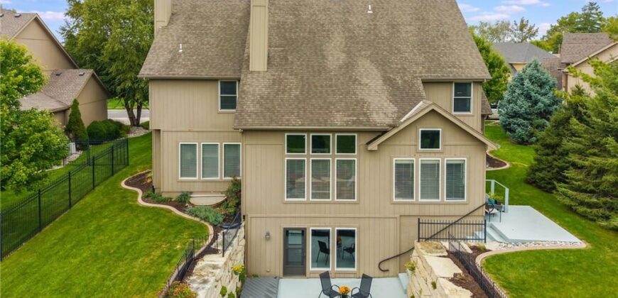 9623 N Crescent Court, Kansas City, MO 64157