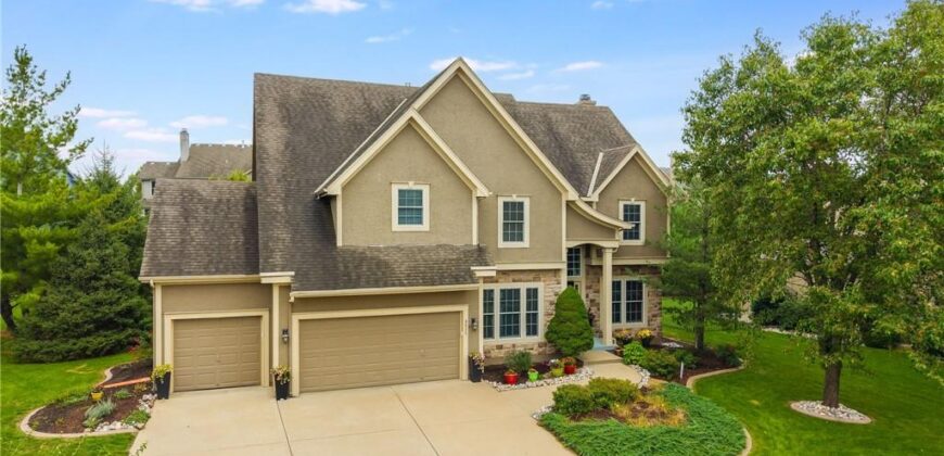 9623 N Crescent Court, Kansas City, MO 64157
