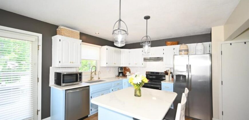 8505 N Mcdonald Avenue, Kansas City, MO 64153