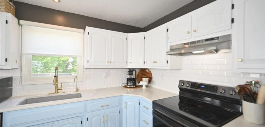8505 N Mcdonald Avenue, Kansas City, MO 64153