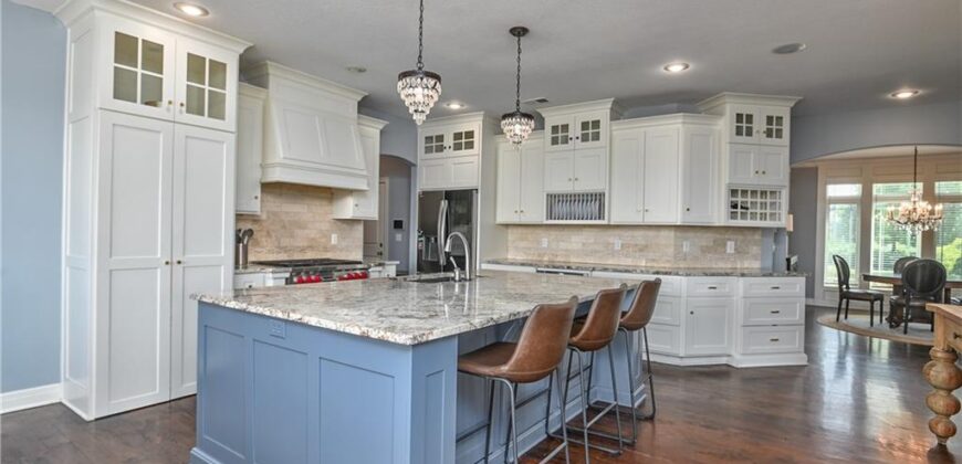 4140 N Redbud Lane, Riverside, MO 64150