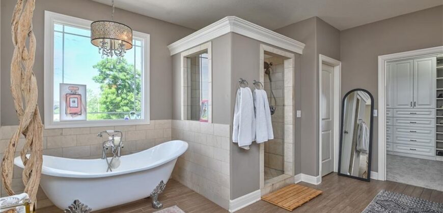 4140 N Redbud Lane, Riverside, MO 64150