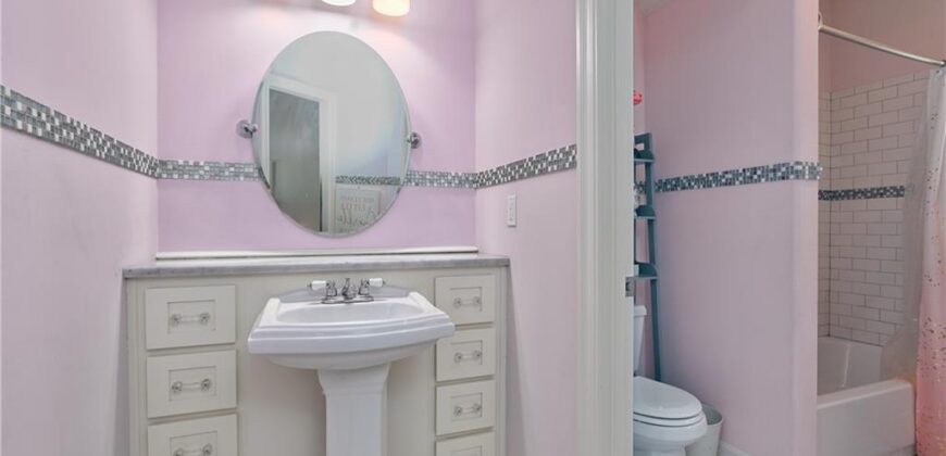 4140 N Redbud Lane, Riverside, MO 64150