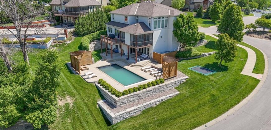 4140 N Redbud Lane, Riverside, MO 64150