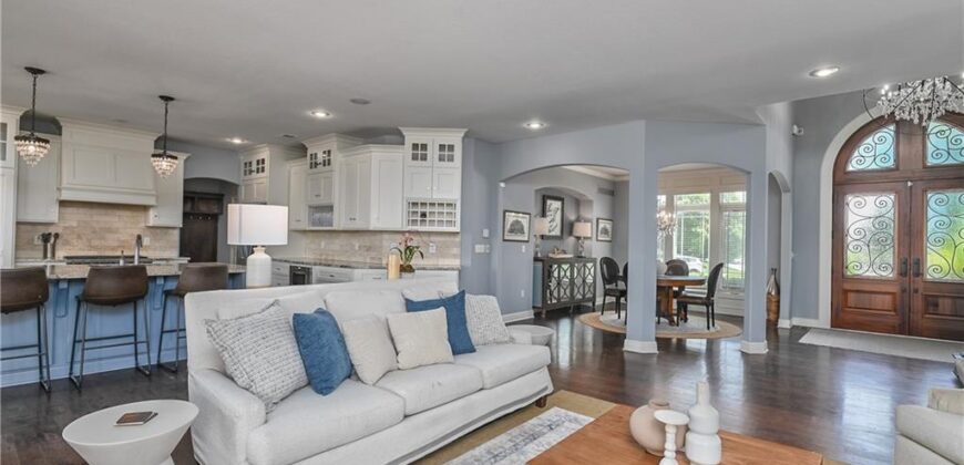 4140 N Redbud Lane, Riverside, MO 64150