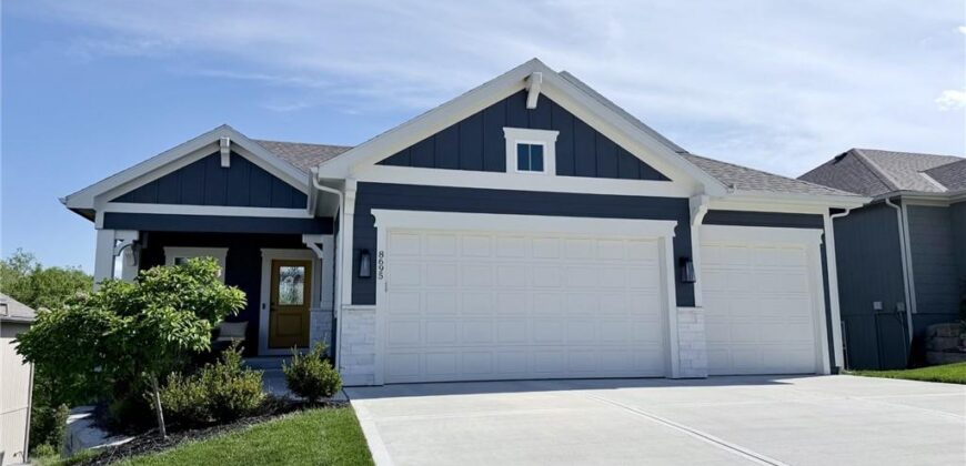 8695 NW 74th Street, Kansas City, MO 64152