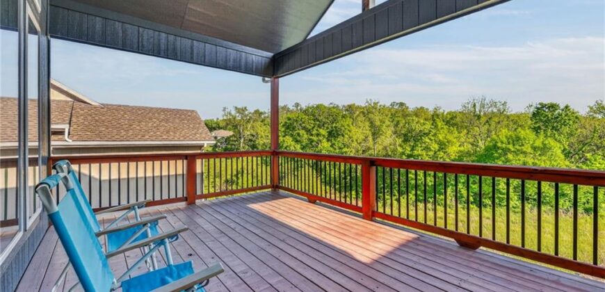8695 NW 74th Street, Kansas City, MO 64152