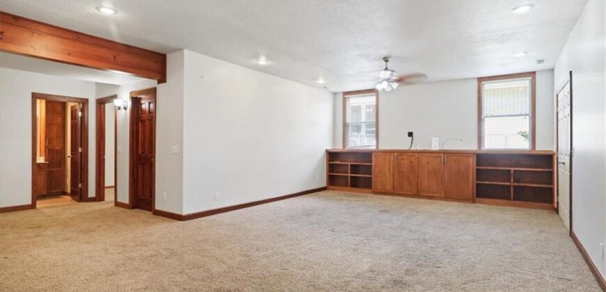 1501 Fox Run Trail, Platte City, MO 64079