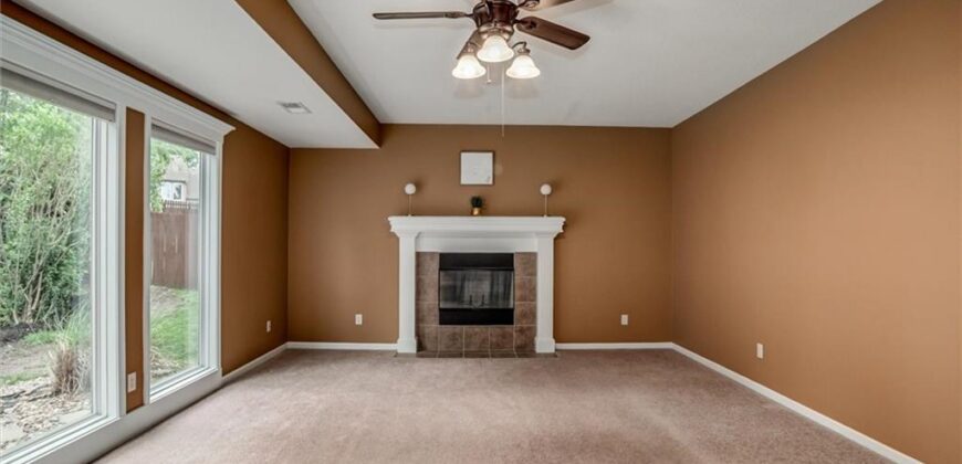 18109 Guinevere Court, Smithville, MO 64089