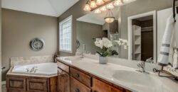 18109 Guinevere Court, Smithville, MO 64089