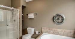18109 Guinevere Court, Smithville, MO 64089