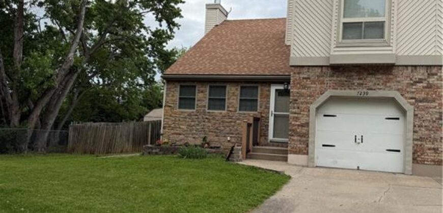 7239 N BALES Avenue, Gladstone, MO 64119