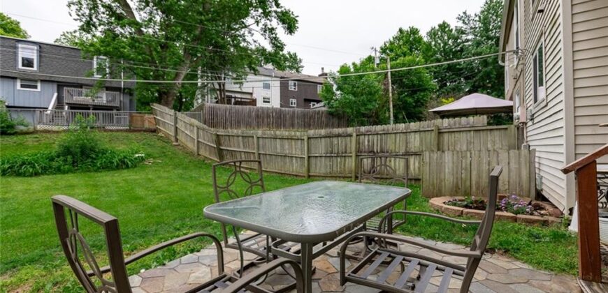 7239 N BALES Avenue, Gladstone, MO 64119