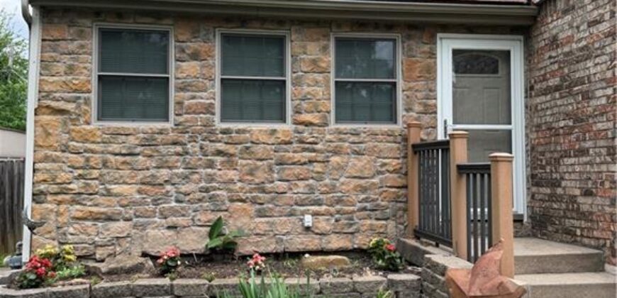7239 N BALES Avenue, Gladstone, MO 64119