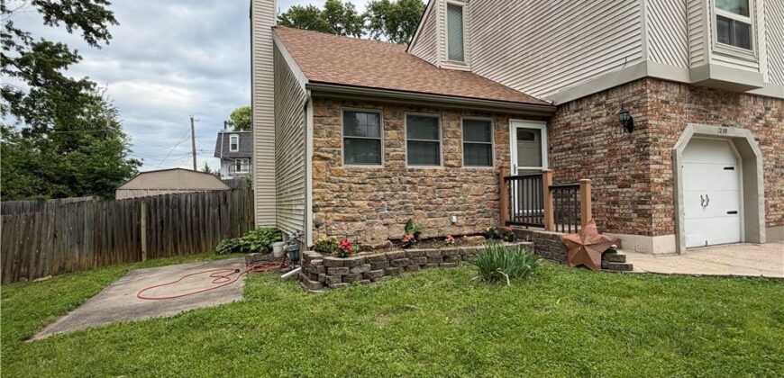 7239 N BALES Avenue, Gladstone, MO 64119