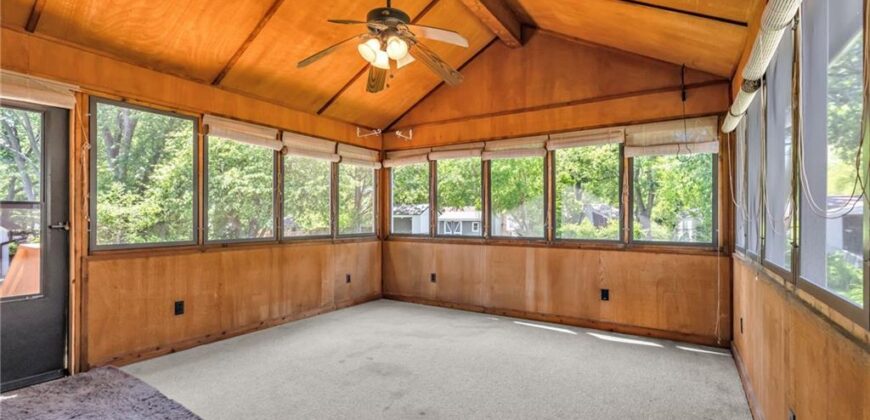 1002 Dunwich Drive, Liberty, MO 64068