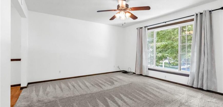 1002 Dunwich Drive, Liberty, MO 64068