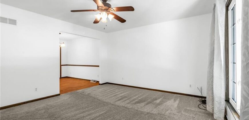 1002 Dunwich Drive, Liberty, MO 64068