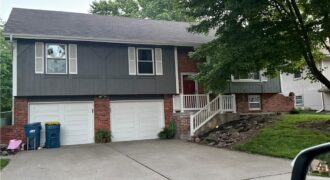 1002 Dunwich Drive, Liberty, MO 64068