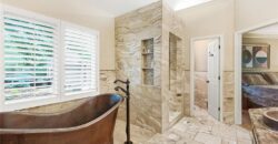 8414 Vista Circle, Parkville, MO 64152
