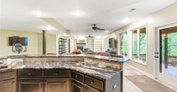 8414 Vista Circle, Parkville, MO 64152