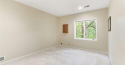 8414 Vista Circle, Parkville, MO 64152