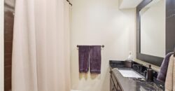 8414 Vista Circle, Parkville, MO 64152