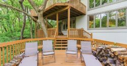 8414 Vista Circle, Parkville, MO 64152
