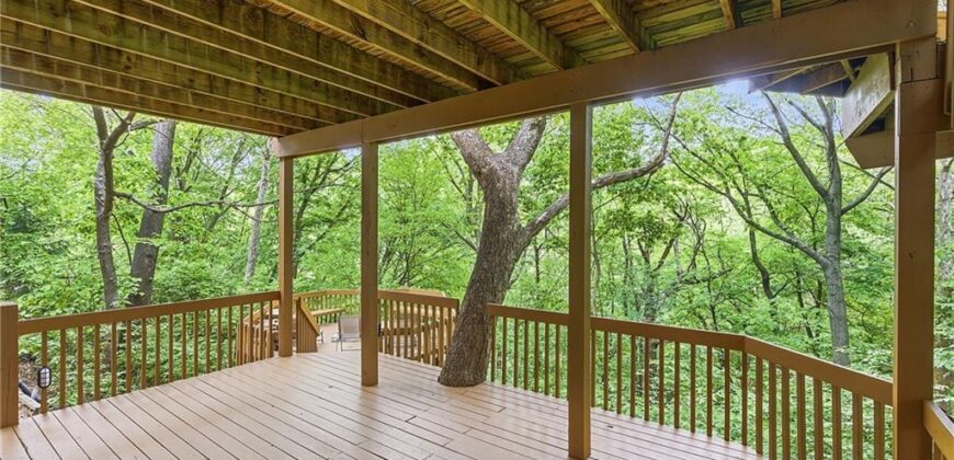 8414 Vista Circle, Parkville, MO 64152